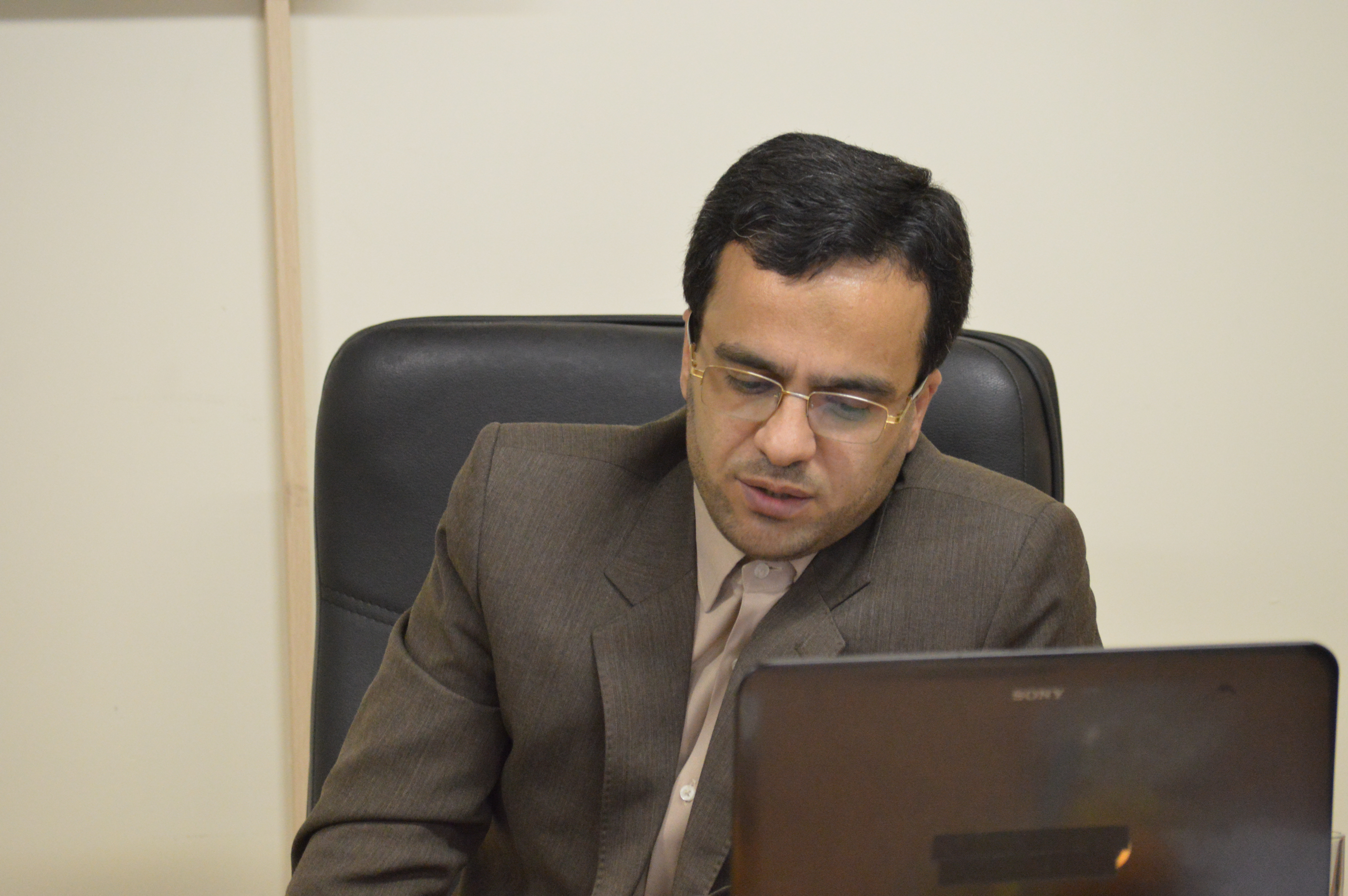 نشست مفهوم‌شناسی دانش اقتصاد در مشهد برگزار شد